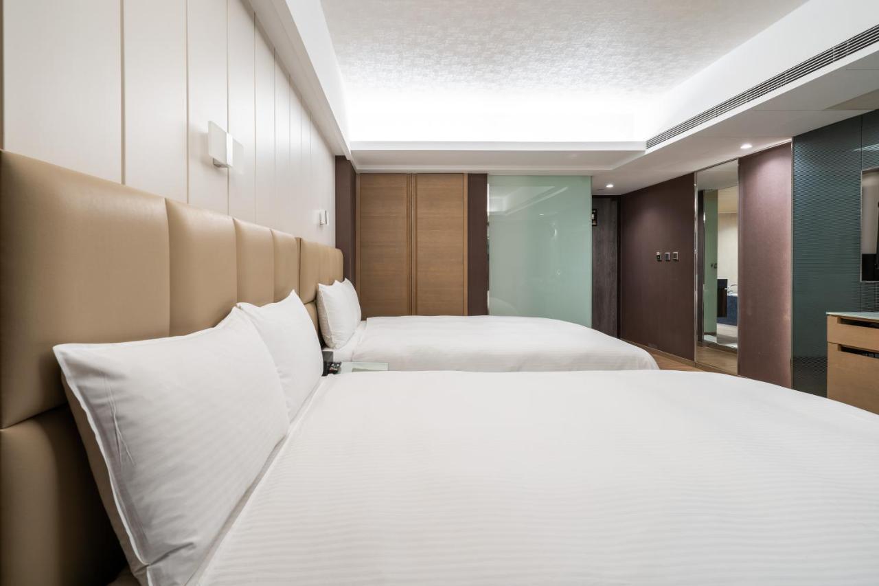 The Cloud Hotel Kaohsiung Exterior photo